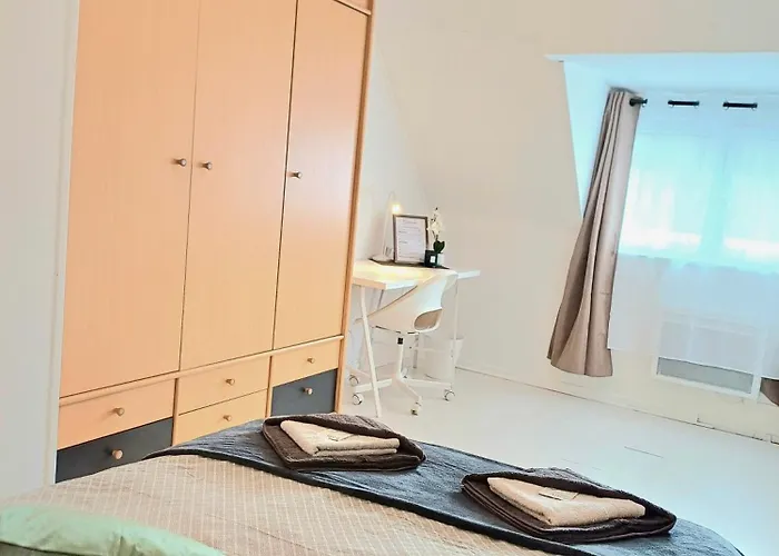 Gasthof - Proche Aeroport - Privees *